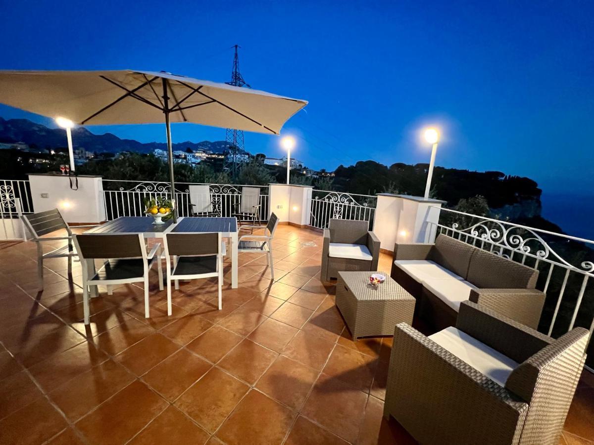 Infinity Experience Casa Vacanza Incantevole Con Terrazzo 斯卡拉 外观 照片