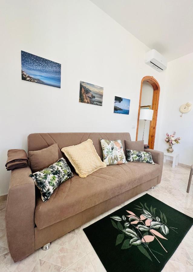 Infinity Experience Casa Vacanza Incantevole Con Terrazzo 斯卡拉 外观 照片