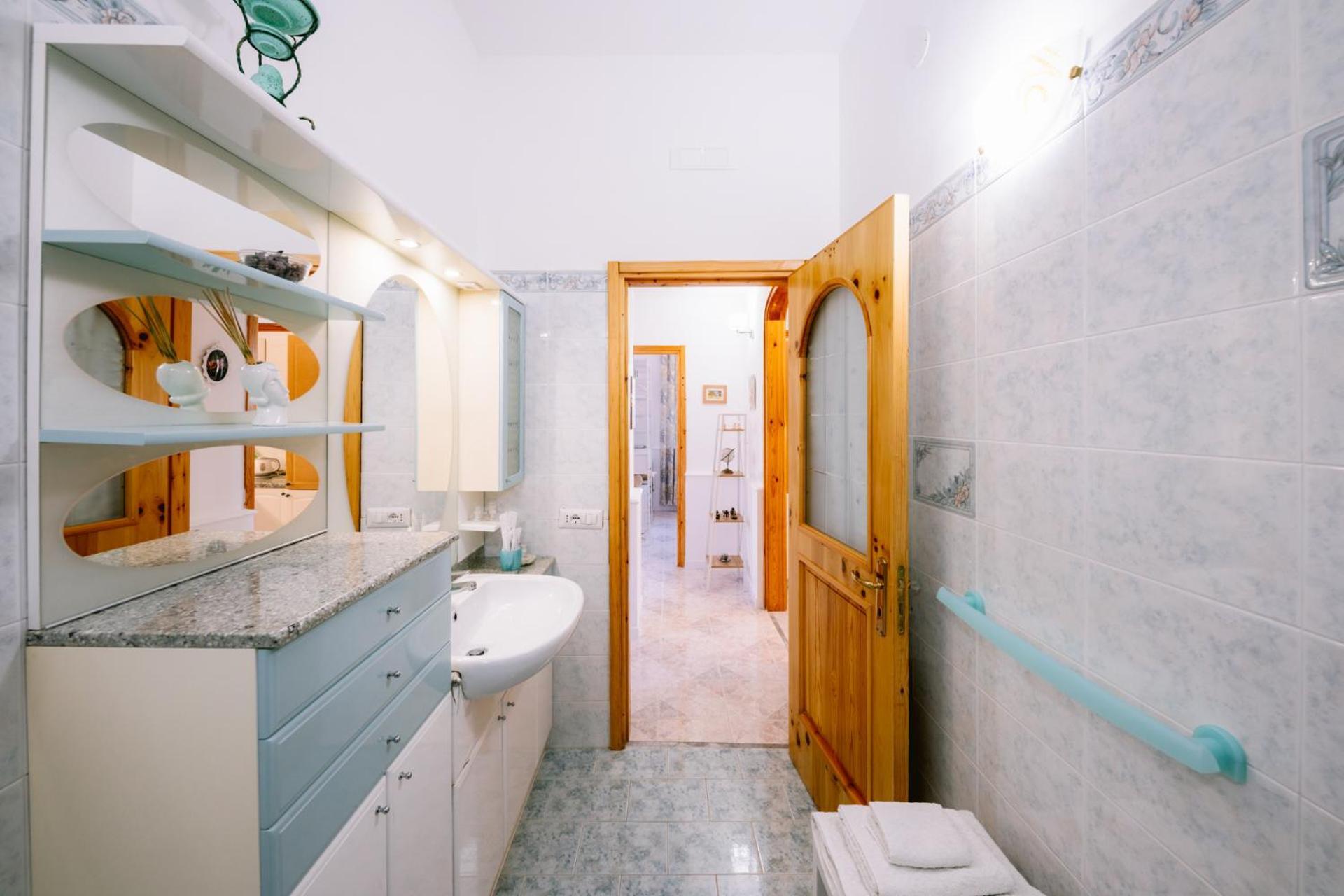 Infinity Experience Casa Vacanza Incantevole Con Terrazzo 斯卡拉 外观 照片